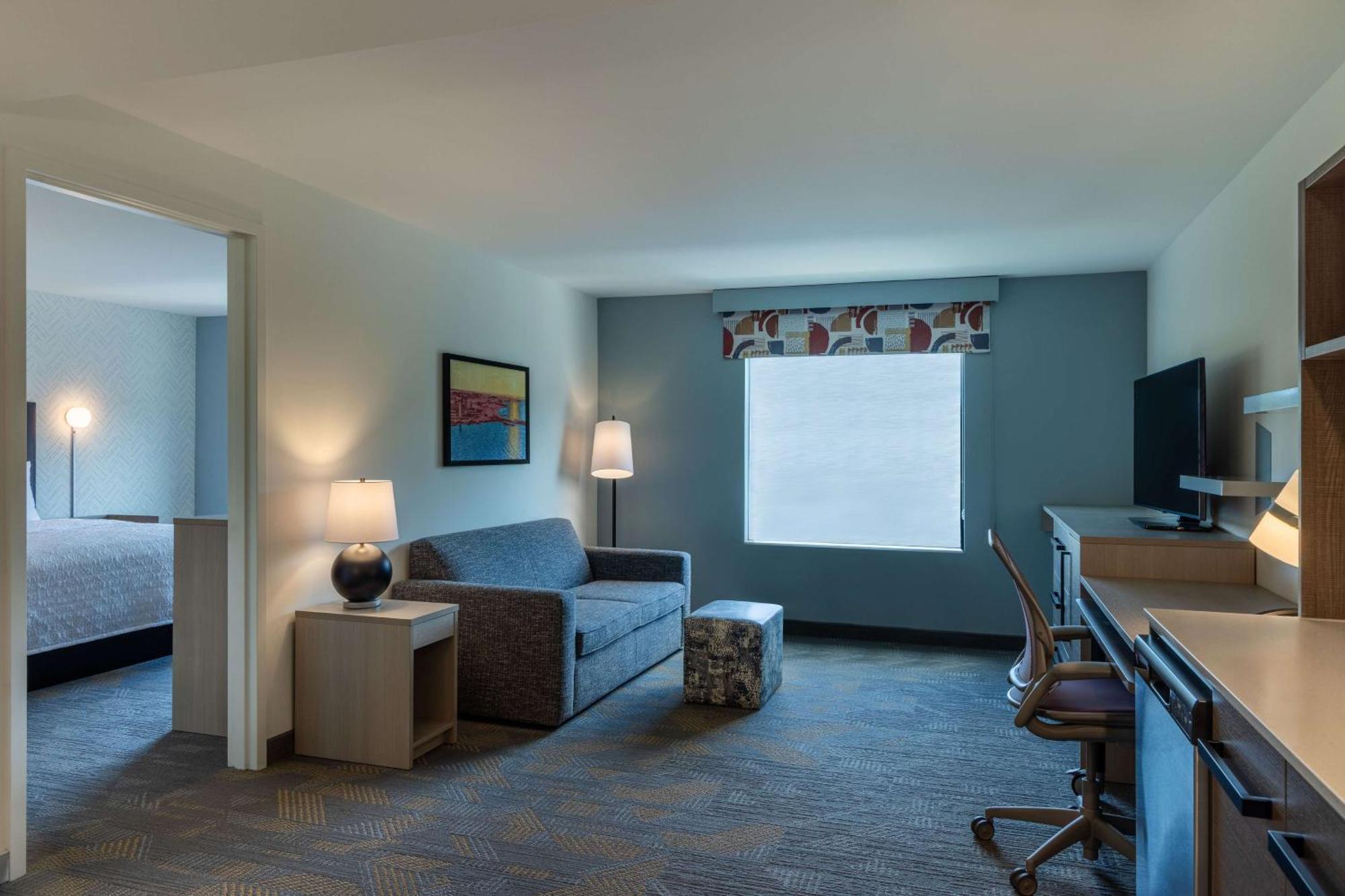Home2 By Hilton New Haven 3*