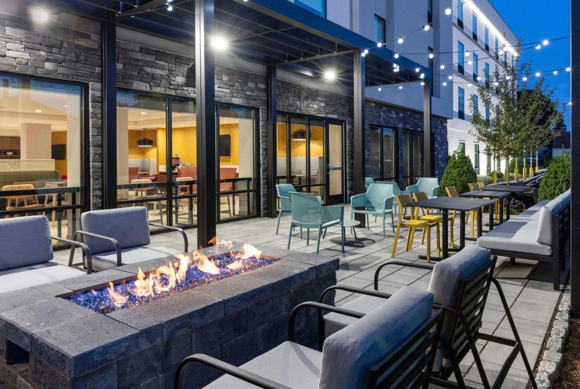 Home2 By Hilton New Haven 3* East Haven